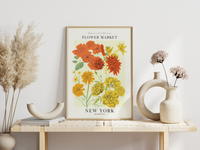 Das Poster ist ein fiktives Bild des Blumenmarktes in New York, Manhattan. In schönem gelb und rot.