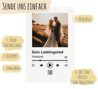 Verleihen Sie Ihrem besonderen Anlass eine persönliche Note mit unserem individuell gestaltbaren Acrylschild.
