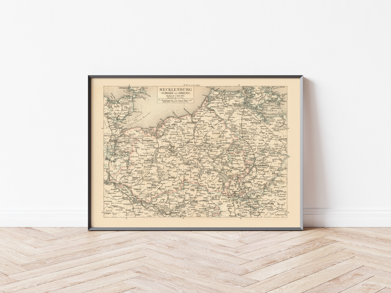 Das Poster einer Karte von Mecklenburg , Schwerin und Strelitz ist eine Vintage Lithographie aus Meyers Koversations-Lexikon aus dem Jahr 1890.