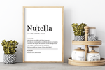 Dieses lustige Küchenposter mit der Definition von Nutella ist die ideale Küchendeko für alle Nutella-Junkies. 