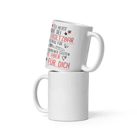 Diese Tasse mit dem lustigem Spruch " Es heißt jeder sei ersetzbar. Das gilt für Kugelschreiber, nicht aber für Dich" ist das perfekte Geschenk für eine liebgewonne Arbeitskollegin.