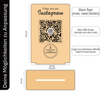 Social Media QR-Code Aufsteller aus Holz – Individuell für Instagram, TikTok, LinkedIn & mehr. Wunschtext & Logo/Firmennamen gravierbar. Hochwertige Theke-Deko inkl. Fuß. Jetzt personalisieren!