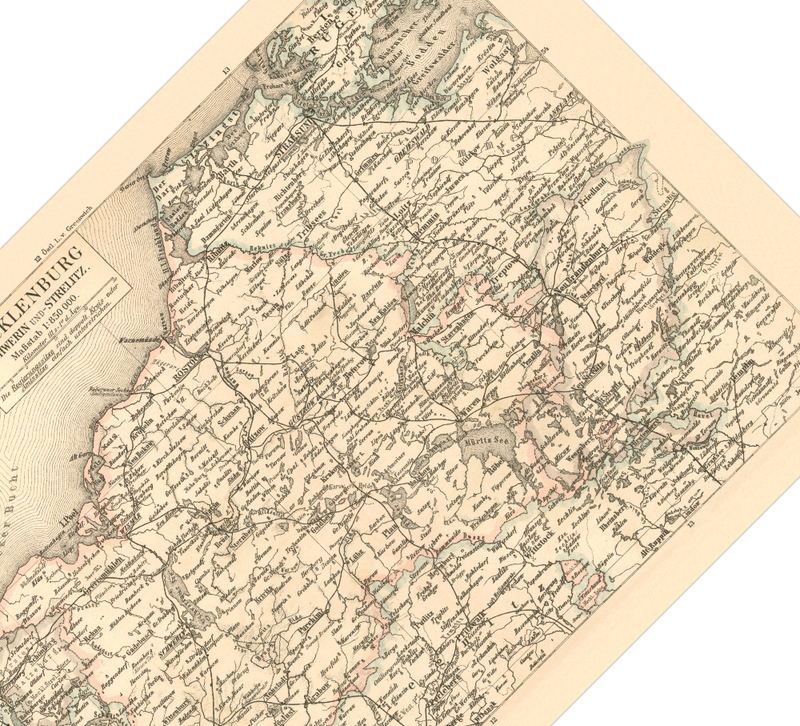 Das Poster einer Karte von Mecklenburg , Schwerin und Strelitz ist eine Vintage Lithographie aus Meyers Koversations-Lexikon aus dem Jahr 1890.