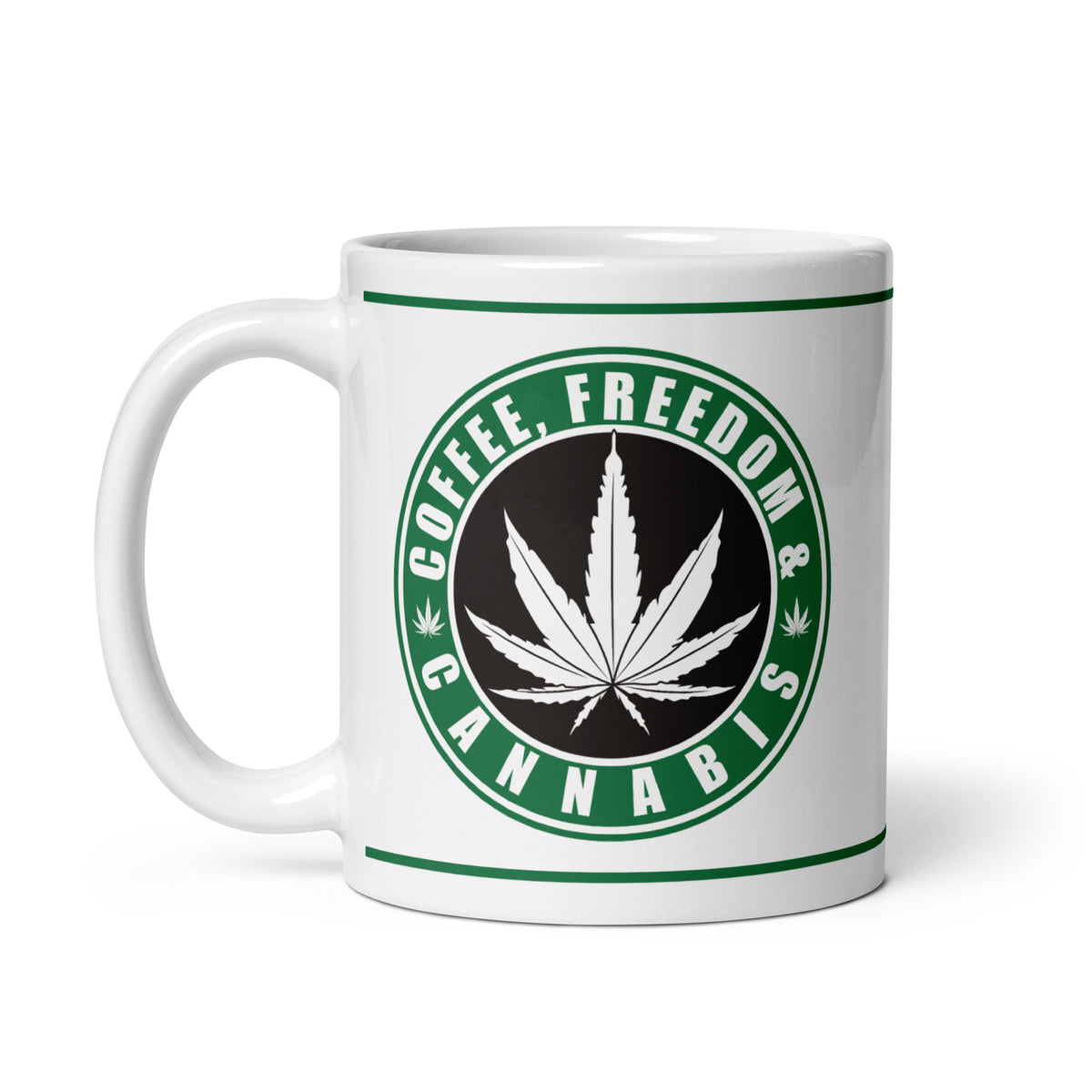 Diese lustige Tasse, angelehnt an eine große Kaffeehauskette, mit dem Spruch "Coffee, Freedom &amp; Cannabis" ist die perfekte Tasse für jeden der gerne mal einen raucht. 