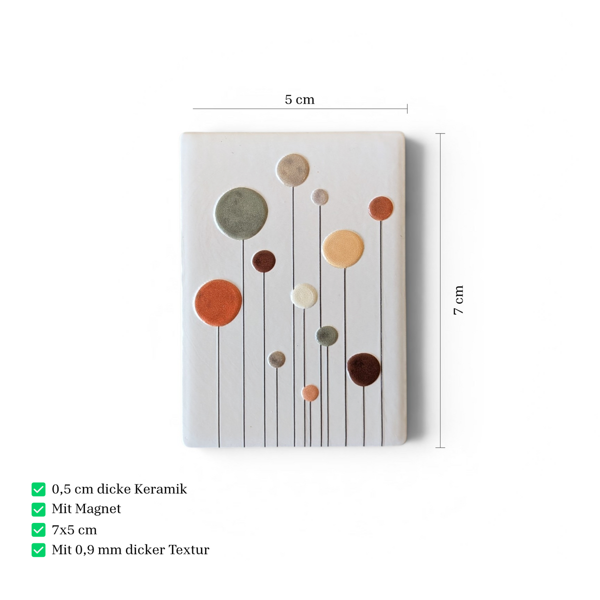 Rechteckiger, weißer Kühlschrankmagnet aus Keramik mit kunstvollen, abstrakt gezeichneten Blumen in bunten Farben wie Rosa, Orange und Blau im modernen Boho-Stil.