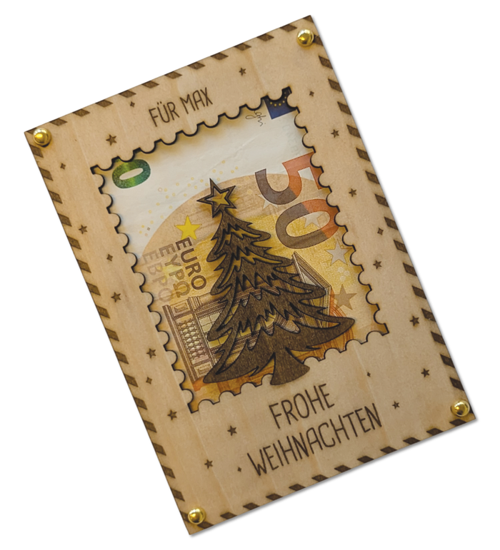 Hochwertige Holz-Weihnachtskarte mit Gravur, Sichtfenster für Geldgeschenke, 4 Motiven zur Auswahl, inklusive goldener Klammern – personalisierbar & nachhaltig verschenken.