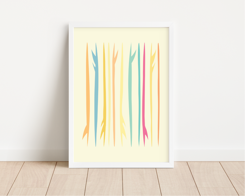 Das Poster zeigt abstrakt dargestellte Surfbretter in verschiedenen sommerlich Farben.
