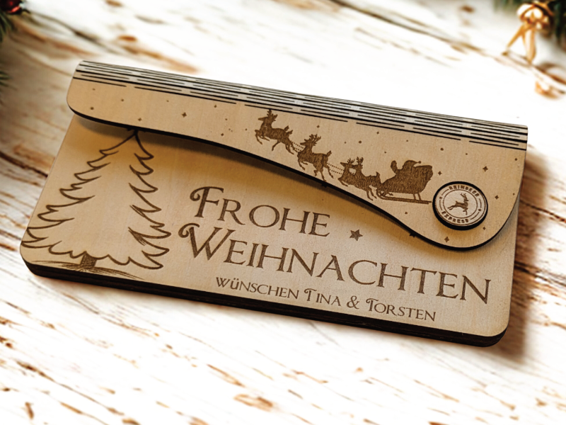 Handgefertigte Weihnachtskarte aus Holz mit festlichem Design, personalisierbar mit Namen & Wunschtext, inklusive Geldfach – ideal für stilvolle Grüße & kreative Geschenke!
