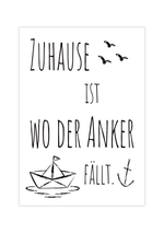 Schönes maritimes Poster mit einem Papierboot und dem Spruch Zuhause ist, wo der Anker fällt.