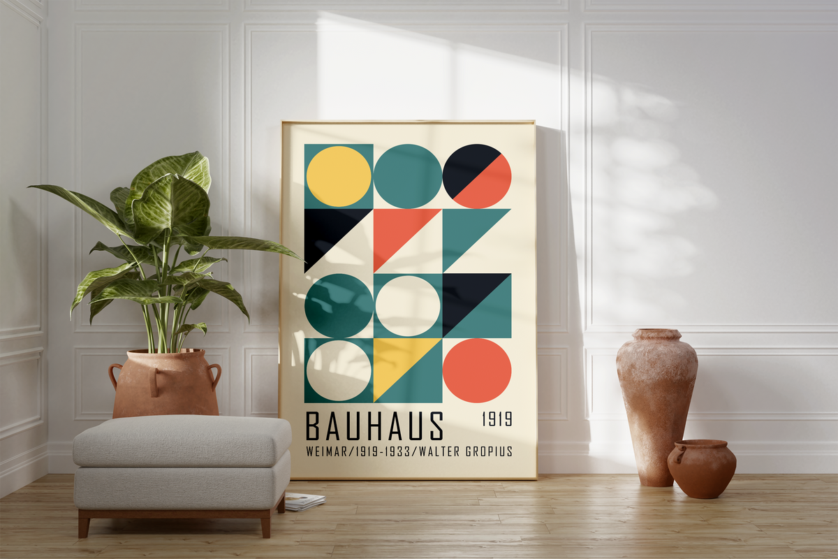 Dieses Bauhaus Poster zeigt dir Vierecke, Rechtecke und Kreise in Blau. 