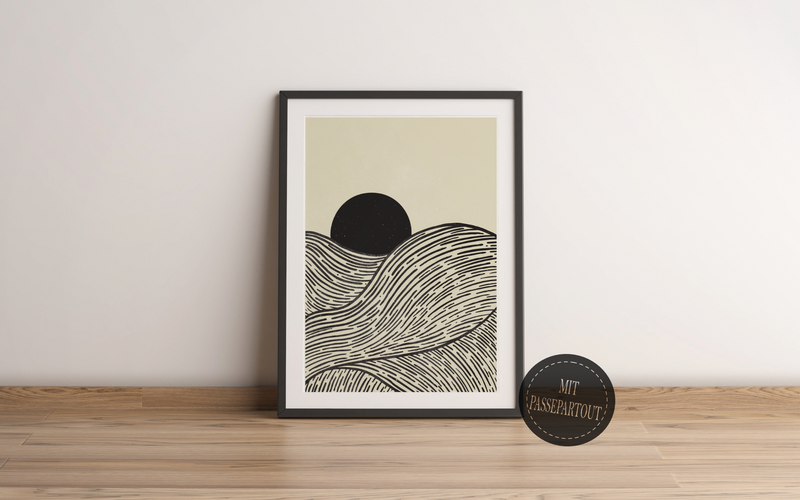 Das Wellen Poster zeigt dir gezeichnete Wellen mit einer schwarzen Sonne am Horizont. 