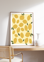 Dieses tolle Poster für die Küche zeigt dir in minimalistischer Darstellung gezeichnete Zitronen.