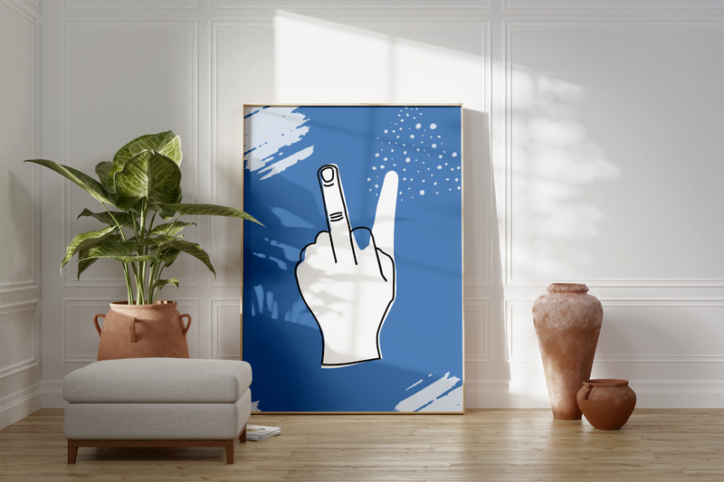 Dieses tolle Poster zeigt dir Finger, die zum Mittelfinger und zum Victory-Zeichen geformt sind. 