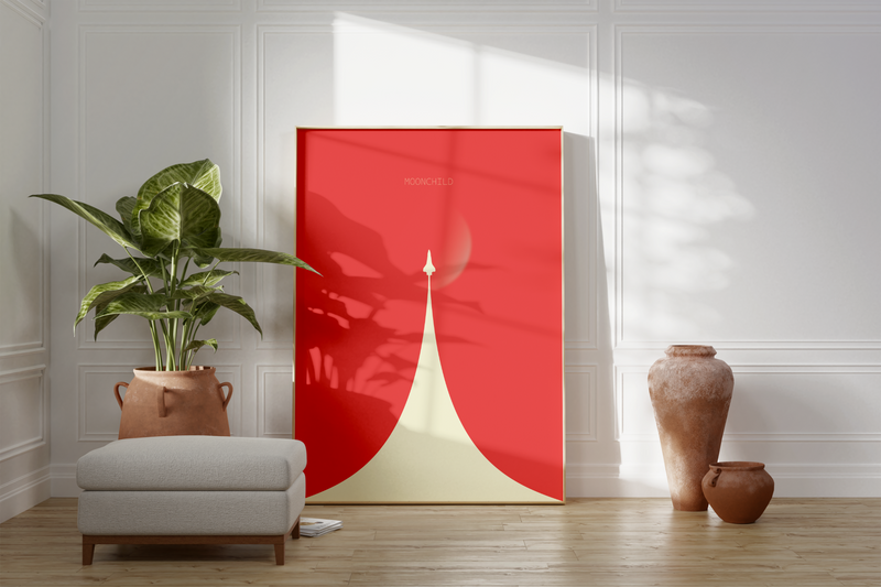 Das Poster zeigt dir in schönem Rot oder Blau einen minimalistisch dargestellten Raketenstart. Das Bild ist in mit dem Wort Moonchild überschrieben. 