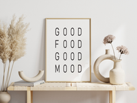Dieses Poster für die Küche zeigt den Spruch "Good Food Good Mood". 