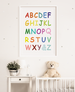 Das Poster zeigt das ABC/Alphabet für das Kinderzimmer. 