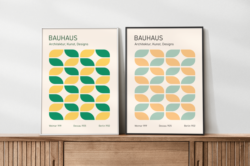 Dieses Bauhaus Poster zeigt dir minimalistische geometrische Darstellungen in den Farben Grün und Gelb oder Blau und Orange. 