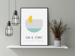 Dieses Poster für die Küche zeigt dir den Cocktail Gin Tonic inklusive des Rezeptes, in Gelb, Grau und Blau.