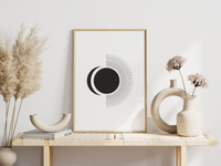 Dieses Mid-Century Poster zeigt die Sonne und den Mond in Schwarz und Weiß.