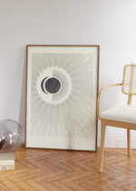 Das Poster zeigt dir einen Blick in den Himmel, mit dem Halbmond (inklusive Sterne innerhalb) und der Sonne. 