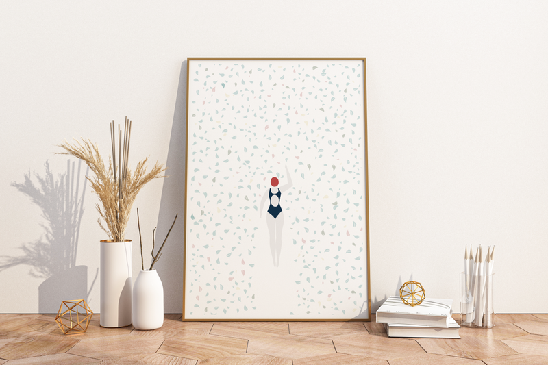 Dieses coole Poster zeigt dir eine schwimmende Frau in einem Meer von Blätter in verschiedenen Farben.