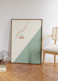 Das Poster zeigt in zwei verschiedenen Farben einen Skilift der den zwischen Frankreich und Italien gelegen Berg Mont Blanc hinauf fährt.