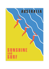 Dieses maritime Poster zeigt drei Schwimmerinnen an einem Strand in Gelb und Blau. 